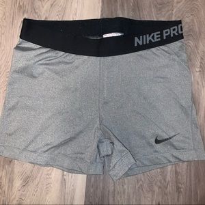 Nike Pro Shorts Grey